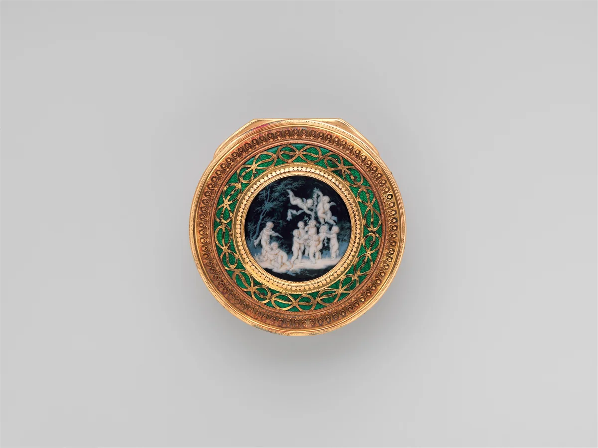Snuffbox with scenes of putti at play by Pierre François Drais, metalwork, 1770-1771