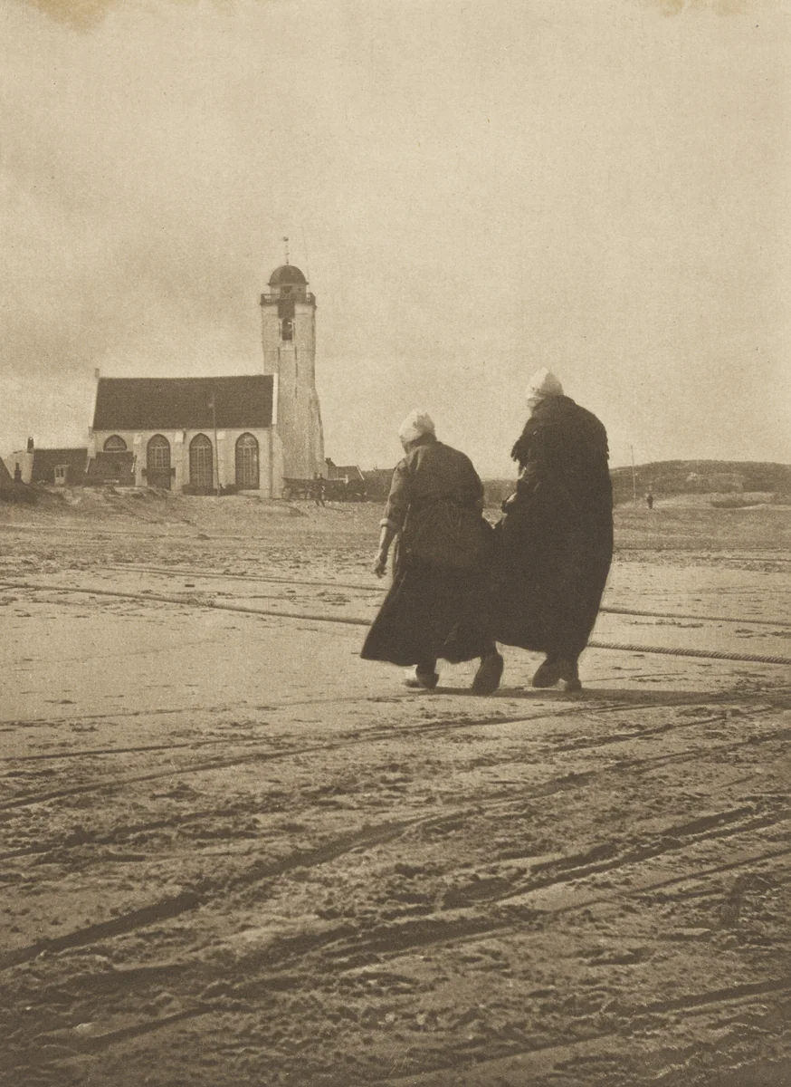 Scurrying Home by Alfred Stieglitz, photograph, 1894