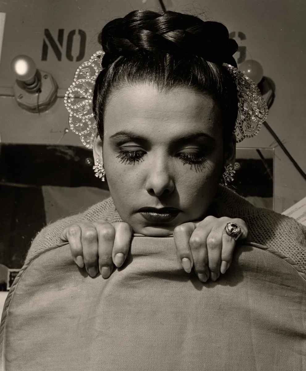 Lena Horne Backstage at the Chez Paree, Chicago, Illinois by Wayne Miller, photograph, 1947