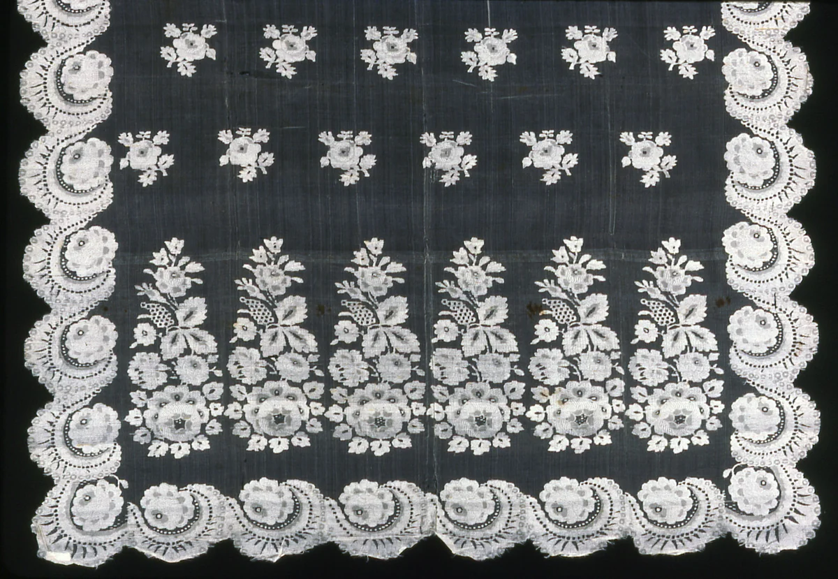 Shawl by England, Spitalfields, textile, 1805-1830