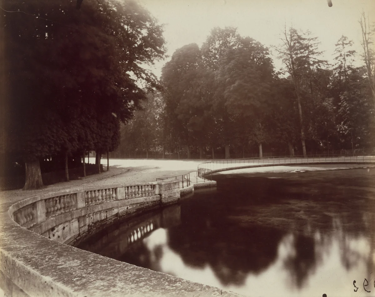 Saint-Cloud by Eugène Atget, photograph, 1921