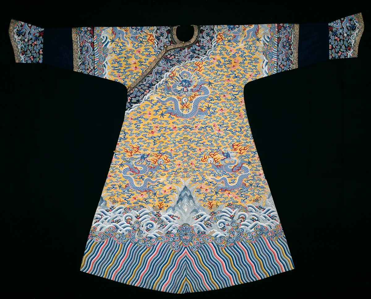 Empress' Jifu (Semiformal Court Robe) by Manchu China, textile, 1790-1820