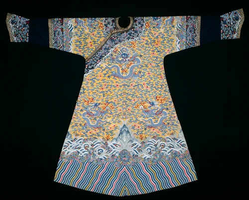 Empress' Jifu (Semiformal Court Robe) by Manchu China, textile, 1790-1820