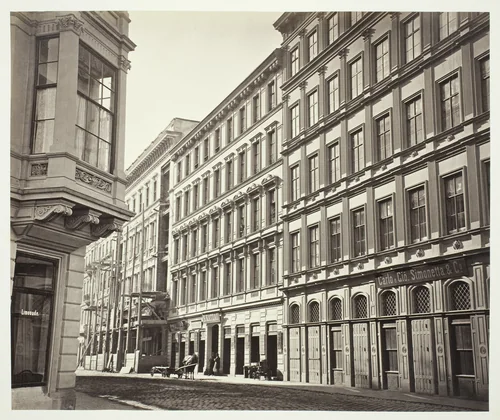 Heinrichsgaβe No. 1, Zinshaus des Herrn A. M. Ruβo by Artist Unknown, photograph, 1860-1869