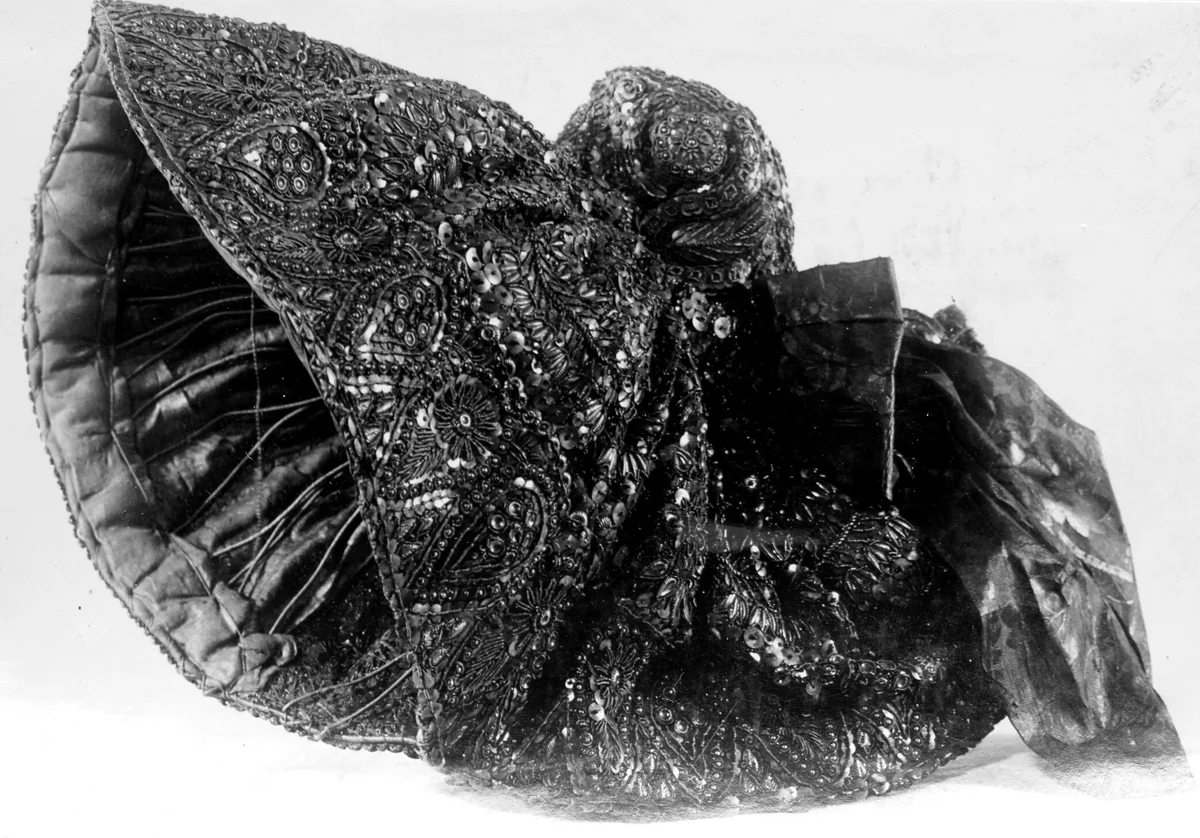 Headdress by Austria, textile, 1801-1900