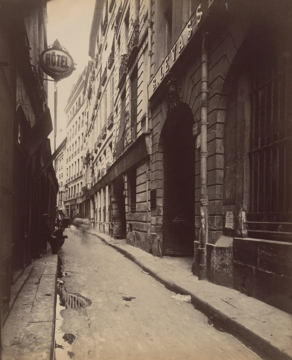Rue Quincampoix by Eugène Atget, photograph, 1908