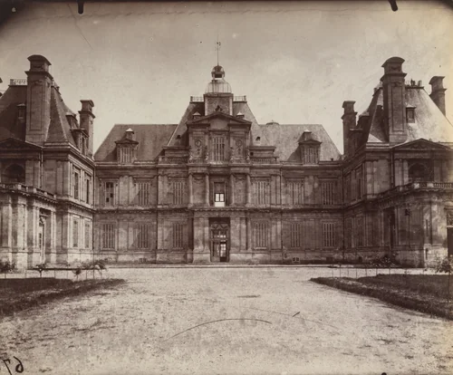 Maisons-Lafitte by Eugène Atget, photograph, 1910