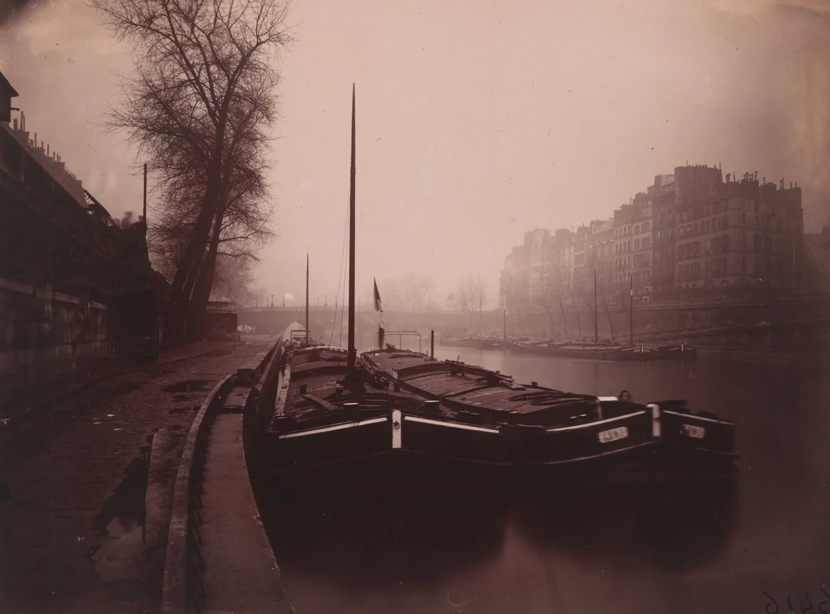 Les Quais by Eugène Atget, photograph, 1923