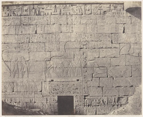 Médînet-Abou (Thèbes), Constructions Postérieures - Fragment de Sculptures Sur la Face Nord-Est by Félix Teynard, photograph, 1851-1852