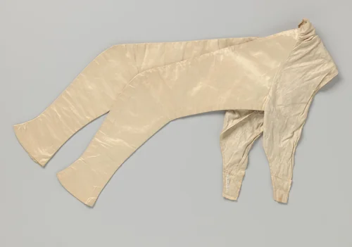 Spencer met mouwen van crèmekleurig satijn en een lijf van wit linnen by anonymous, other, 1800