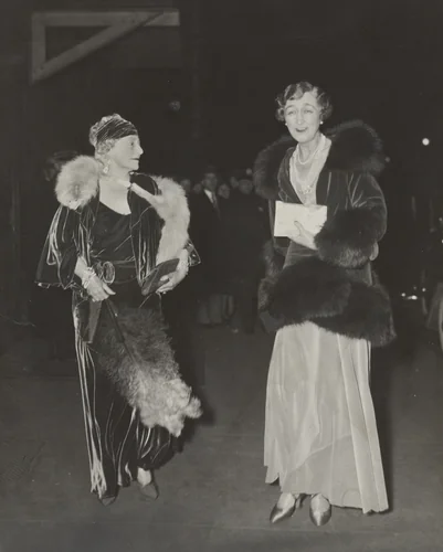 "Mrs. Cornelius Vanderbilt" by Times Wide World Photos, photograph, 1932