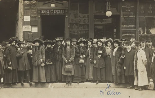 Broisat Frères, Paris by Unidentified Photographer, photograph, 1910