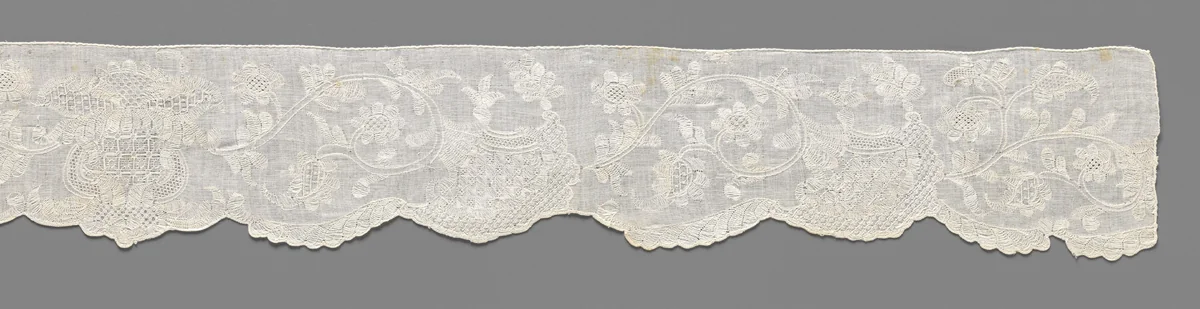 Strook kantborduurwerk met voluutranken uit bloembodem en bladrozet by anonymous, other, 1740-1760