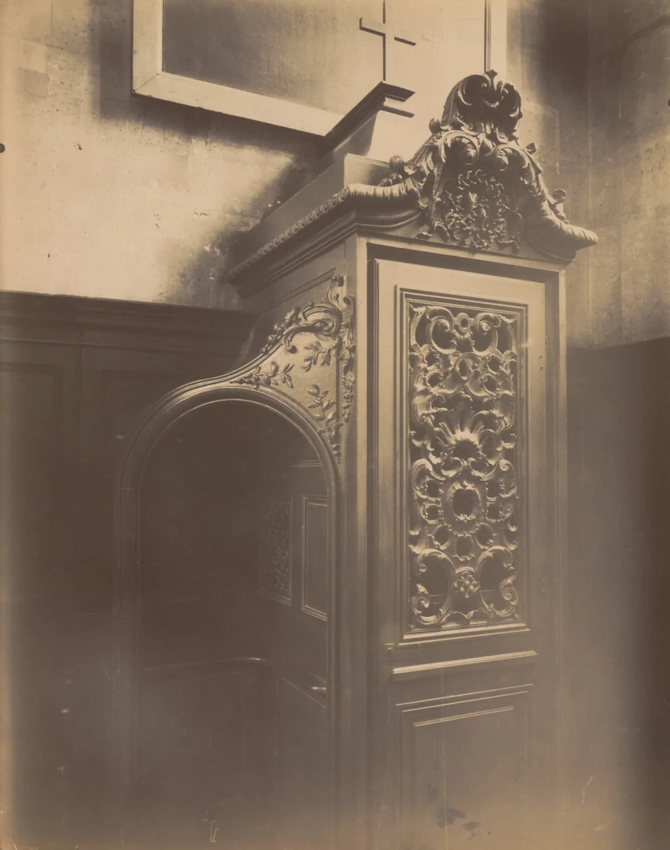 Saint-Étienne-du-Mont by Eugène Atget, photograph, 1912
