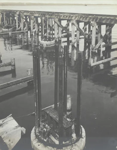 Panama R.R. new docks. Reinforcing rails at top of Caissons, Pier No. 7 by Unidentified Photographer, photograph, 1915