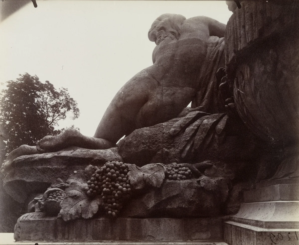 Saint-Cloud by Eugène Atget, photograph, 1923