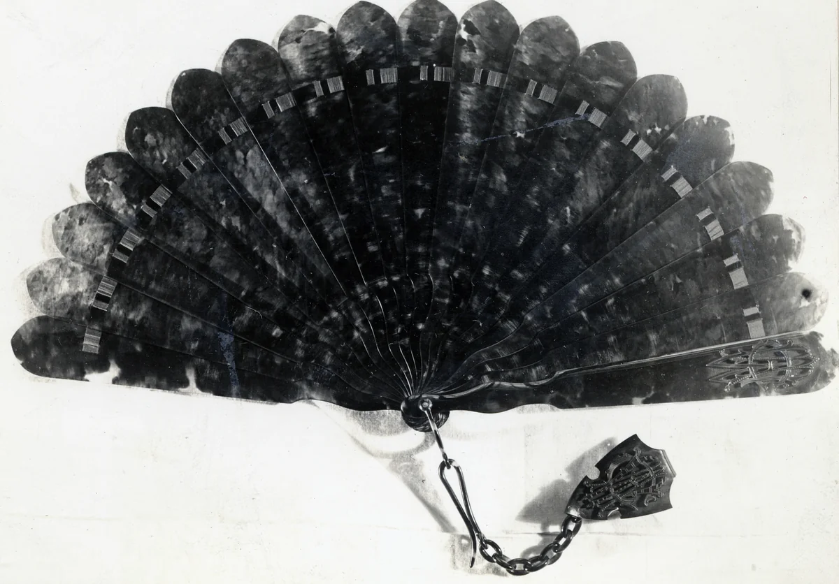 Fan by Italy, textile, 1863-1883