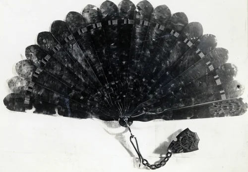 Fan by Italy, textile, 1863-1883