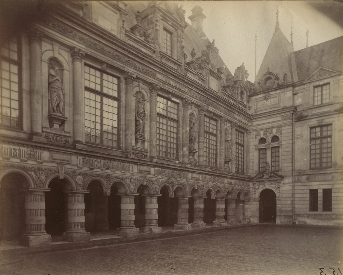 La Rochelle, Hôtel de Ville by Eugène Atget, photograph, 1899