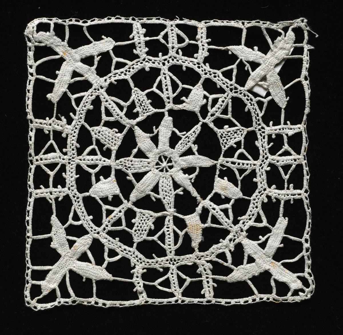 Needlepoint (Reticella) Lace Square by Unknown, textile, 1500-1699