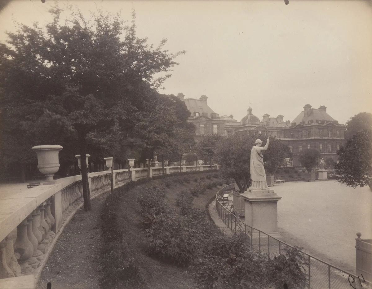 Luxembourg by Eugène Atget, photograph, 1923