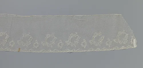 Strook kloskant ovalen gevormd door grillige bladmotieven by anonymous, other, 1800-1810