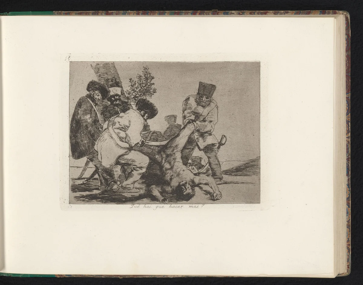 Soldaten verminken het naakte lijf van een gevallene by Francisco de Goya, book, 1810-1820
