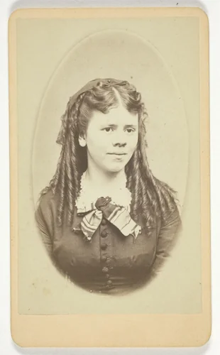 Untitled (Portrait of Woman) by G. C. Gilchrest, photograph, 1850-1899