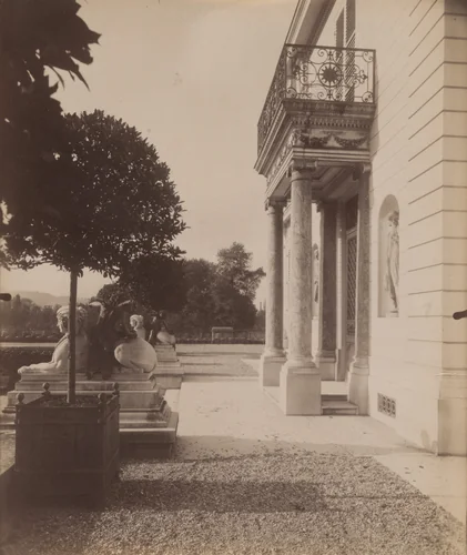 Bagatelle (château) by Eugène Atget, photograph, 1911