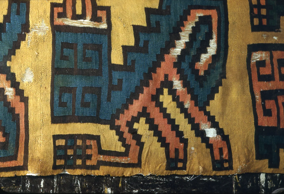 Fragment by Nazca-Wari, textile, 700-900