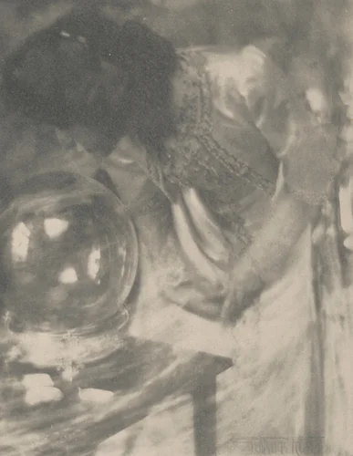 The Crystal Gazer by Gertrude Käsebier; Alvin Langdon Coburn, photograph, 1904