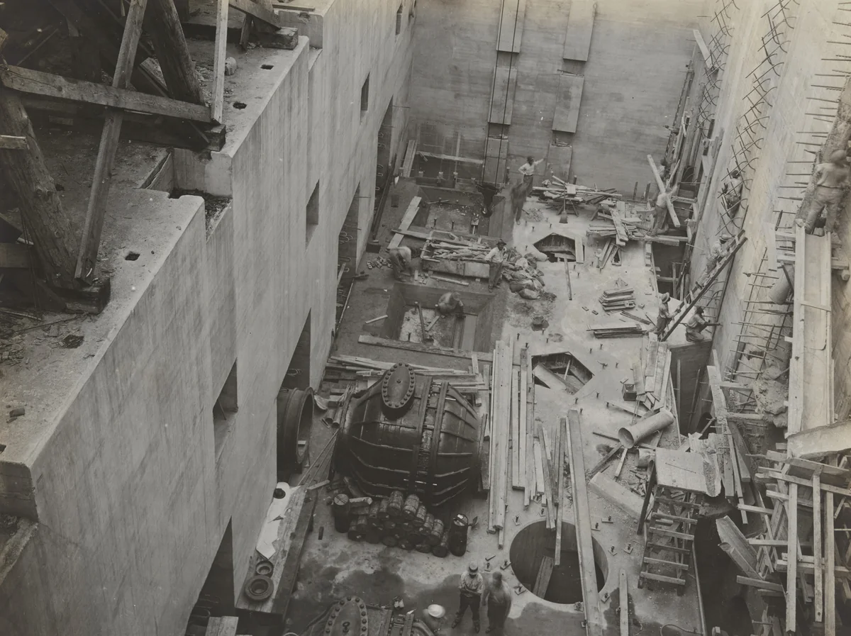 Balboa Terminals. Dry Dock #1. Pumping Plant. Erecting 54 inch check valves. Looking West by Unidentified Photographer, photograph, 1916