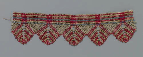 Strook kloskant met gestileerde rode bomen by anonymous, other, 1875-1899