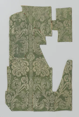 Fragment zijdeweefsel by anonymous, textile, 1650-1670