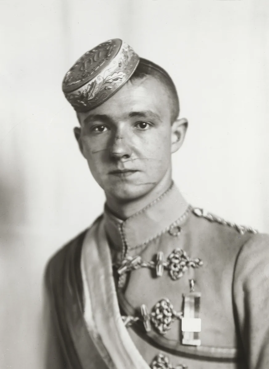 Fraternity Student by August Sander, photograph, 1925
