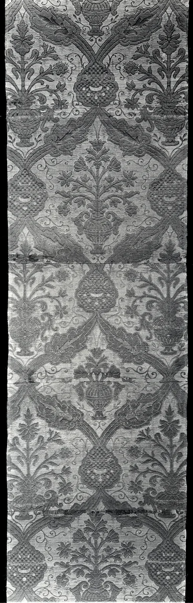 Panel by Italy or Spain, textile, 1601-1625