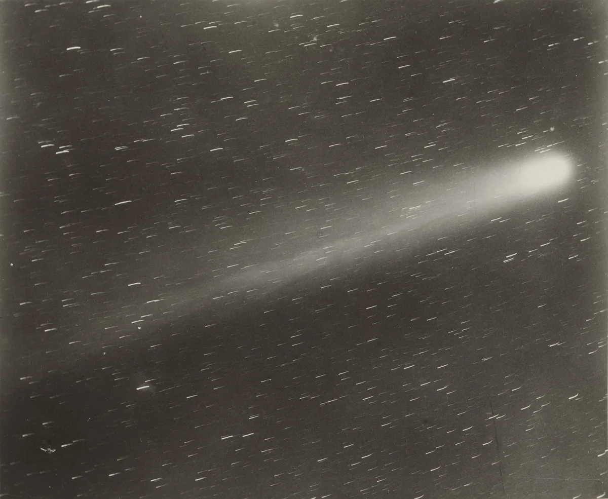 Halley's Comet by Yerkes Observatory, photograph, 1910