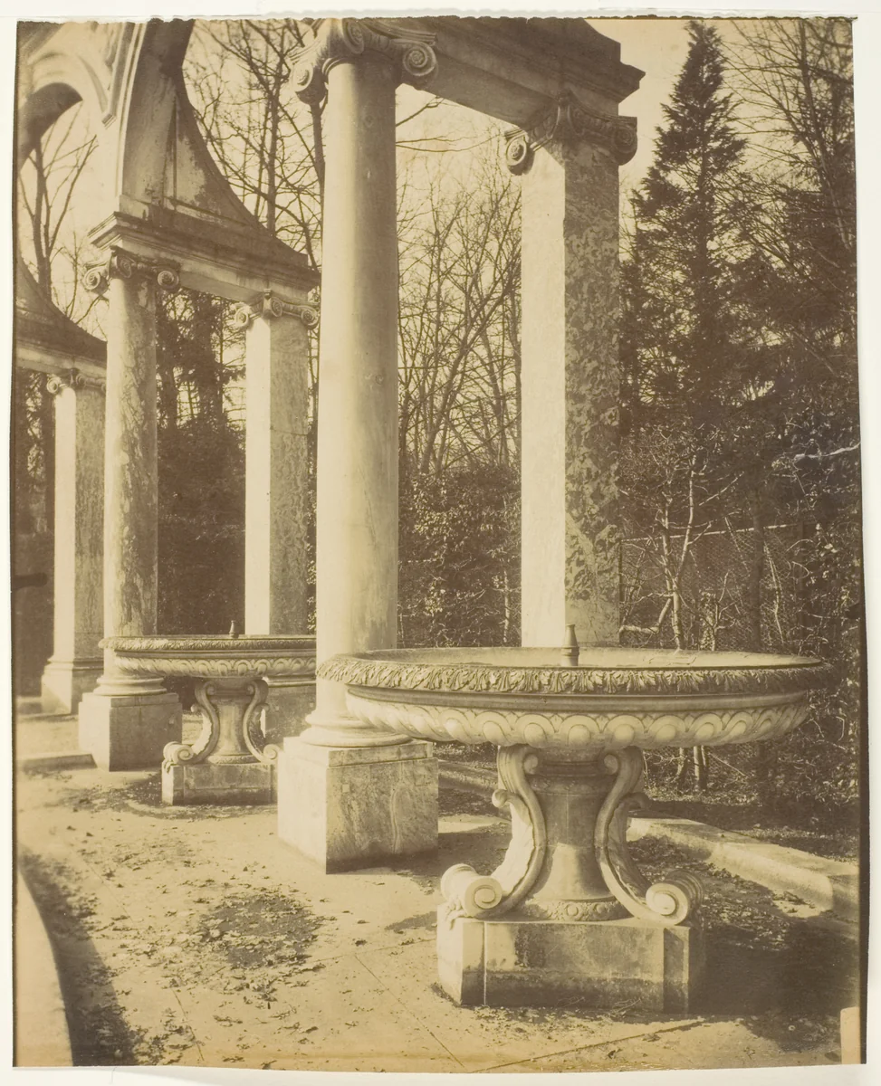Parc de Versaille bosquet de la Colonnade by Jean-Eugène-Auguste Atget, photograph, 1905