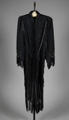 Evening dolman by Maison Pingat, artwork, 1883-1887