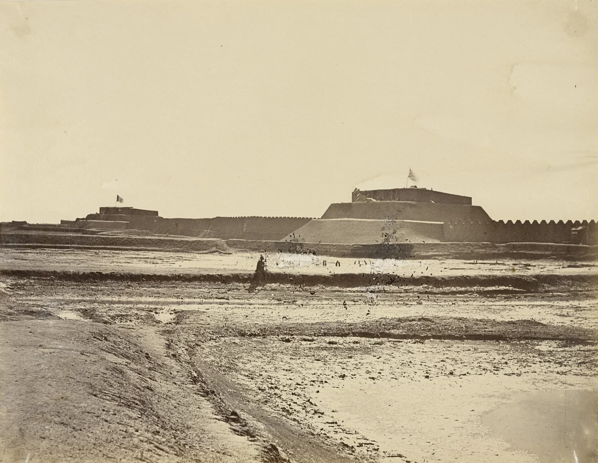 Pehtang Fort by Felice Beato, photograph, 1860