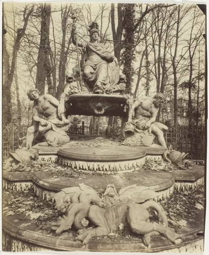 Versailles, Bosquet de l'Arc de Triomphe by Jean-Eugène-Auguste Atget, photograph, 1904