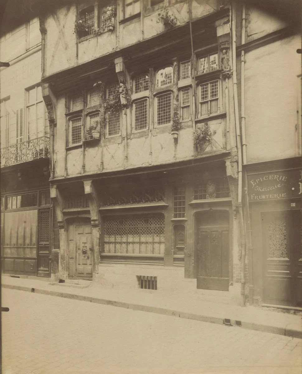 Maison. Rue Saint Romain 74 by Eugène Atget, photograph, 1907