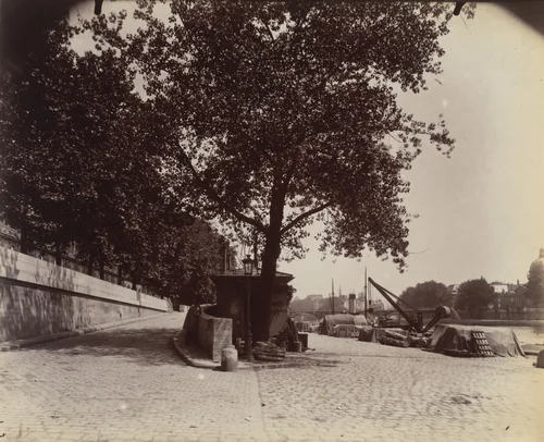 Port du Louvre by Eugène Atget, photograph, 1911