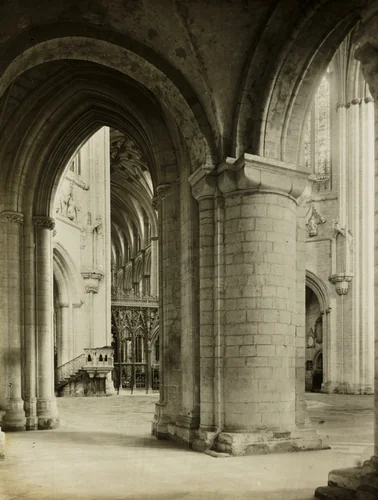 Ely Cathedral: Octagon from North Aisle by Frederick Evans, photograph, 1886-1896