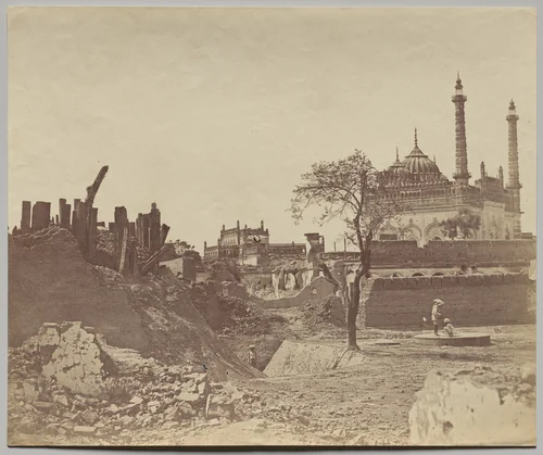 Battery Near the Begum Kotie by Felice A. Beato, photograph, 1858