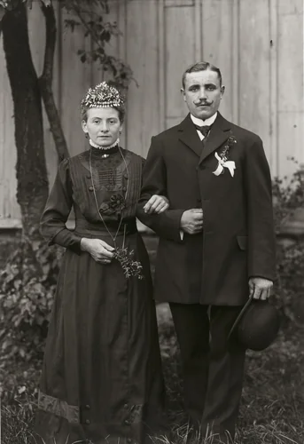 Engaged Farming Couple by August Sander, photograph, 1911