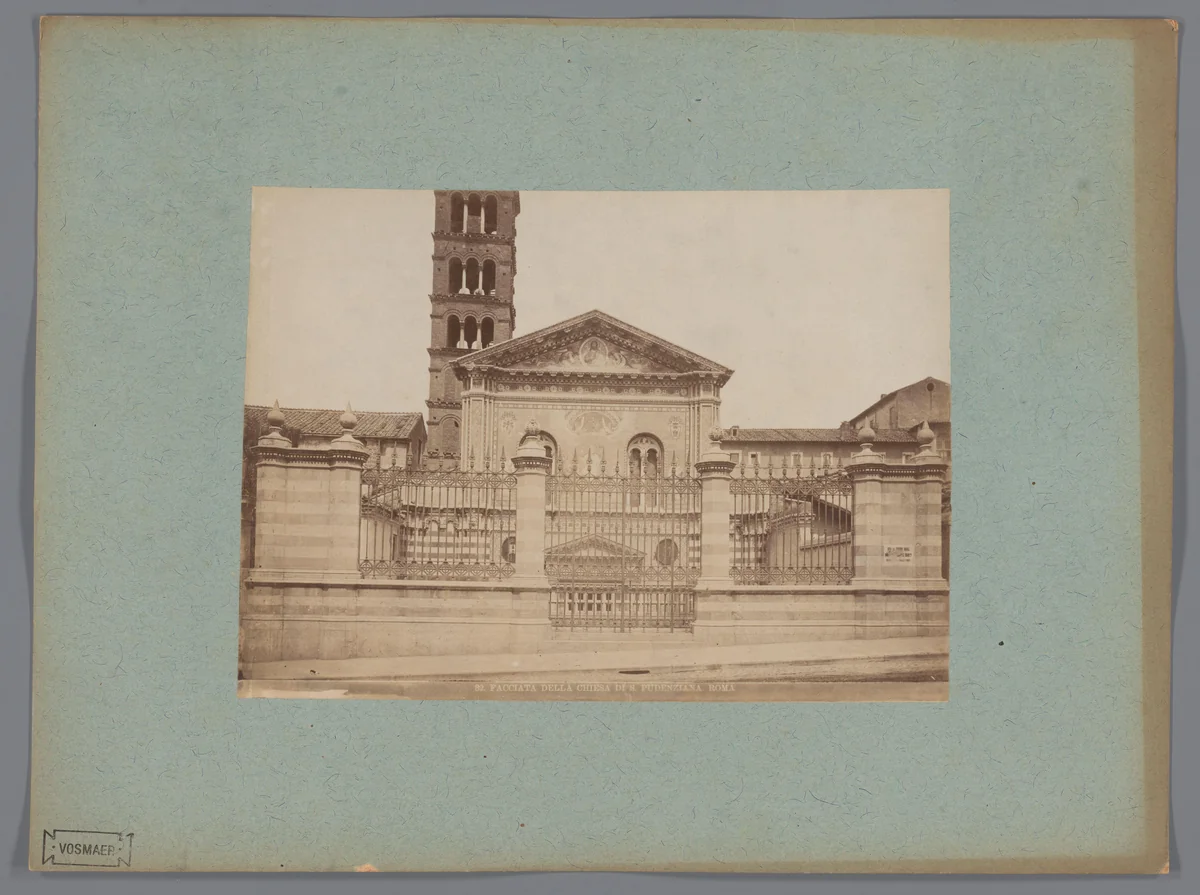 Voorgevel van de Santa Pudenziana te Rome, Italië by anonymous, photograph, 1851-1900