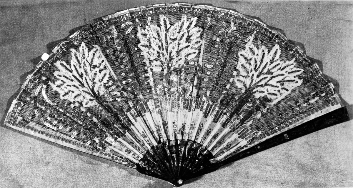 Fan by France, textile, 1870-1890