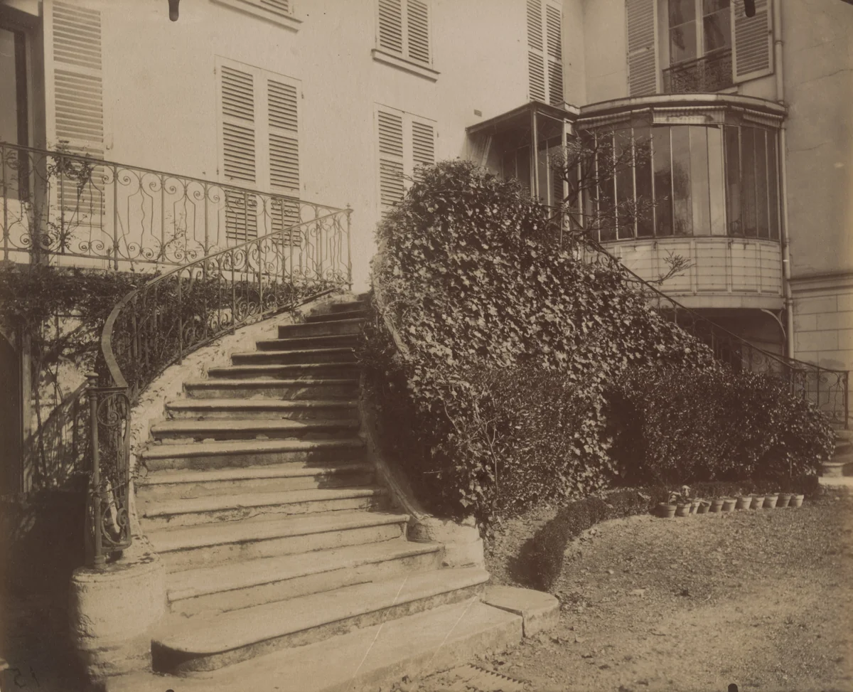 Parc Delessert, 32 Quai de Passy by Eugène Atget, photograph, 1914
