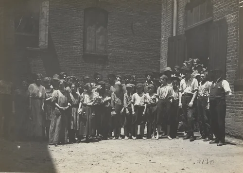 Riverside Cotton Mills, Danville, Virginia by Lewis Wickes Hine, photograph, 1911
